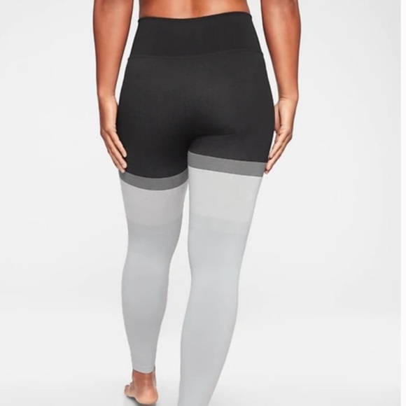 Athleta Black Stripe Intarsia Seamless Legging Size M - Picture 2 of 6